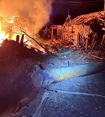 Вибухи під Черніговом 17 березня: родина з дитиною дивом вижила після влучання Х-59