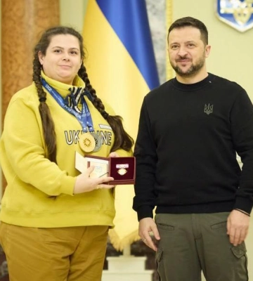 Володимир Зеленський нагородив шахістку з Полтавщини