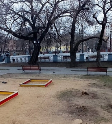 Відсутній балансоутримувач: у Миколаєві за дитячими та спортивними майданчиками нема кому доглядати