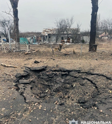 Окупанти скинули авіабомбу на школу та приватний будинок на Харківщині
