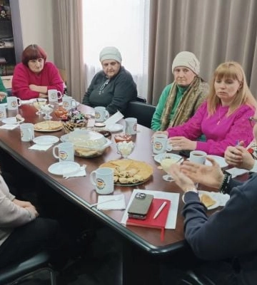 Организованные преступницы - на Мелитопольщине оккупанты начали объединять старших домов в &quot;группы&quot;