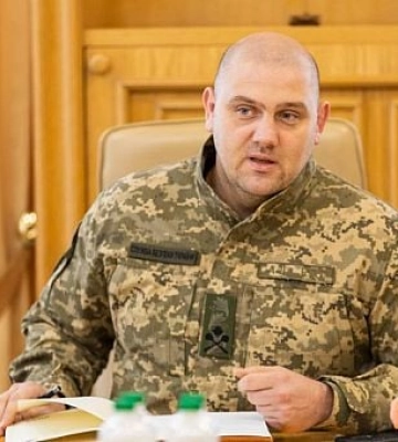Десятки кілометрів протитанкових ровів та «зуби дракона»: на Дніпропетровщині будують укріплення