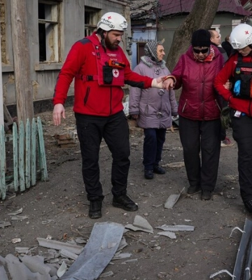 У Миколаєві через атаку пошкоджено будинки, постраждали люди