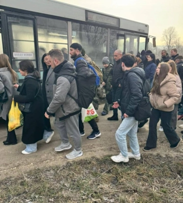 Причиною став зсув ґрунту: зупинено рух потягів між Хмельницьким та Камʼянець-Подільським (ФОТО)