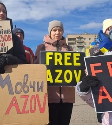 «22 страшних місяці невідомості»: у Ковелі відбулася акція на підтримку полонених азовців 