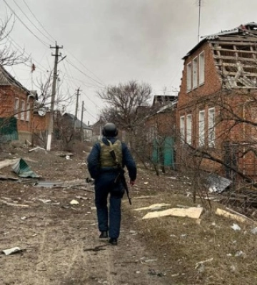 Росіяни зранку вдарили по селу на Харківщині, поранений чоловік
