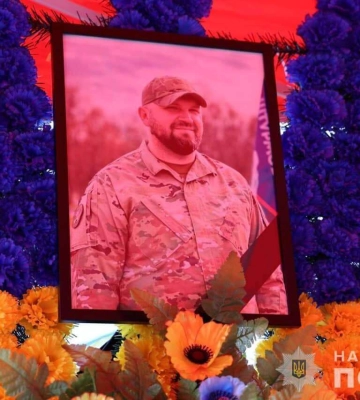 Провели в останню путь командира полку «Цунамі» Олександра Гостіщева, який загинув внаслідок удару по Одесі