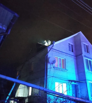 Під час пожежі в обласному центрі Волині із багатоповерхівки евакуювали 5 людей