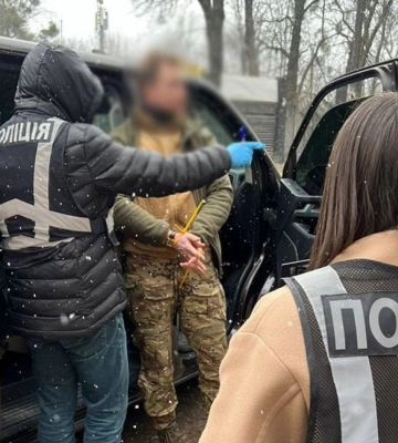 В Киеве пытались продать удостоверение советника комбата ВСУ: детали