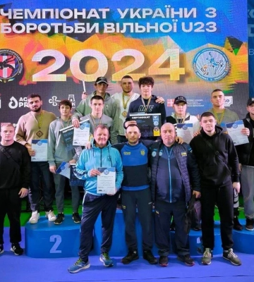 Полтавські спортсмени вибороли перше загальнокомандне місце на чемпіонаті України з вільної боротьби