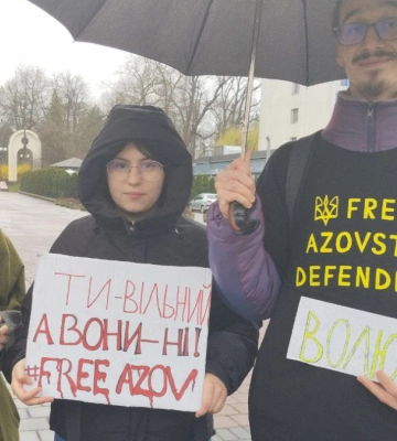 У Івано-Франківську вкотре вийшли нагадати про військовополонених оборонців Маріуполя