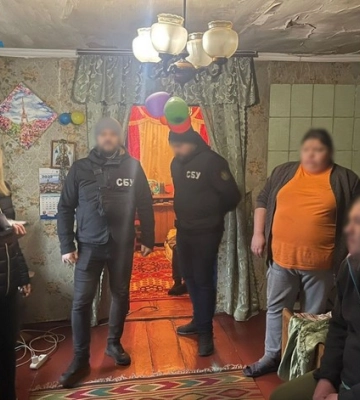 Здавала ворогу позиції ЗСУ на лінії фронту – викрито учасницю агентурно-інформаторської мережі з Донеччини