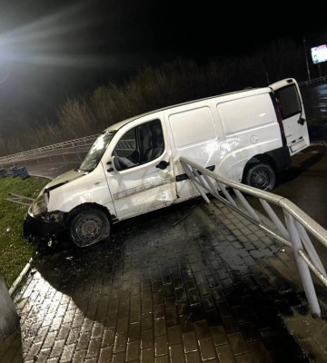 П&amp;#039;яні за кермом: на Волині чоловіки намагалися відкупитися від поліцейських