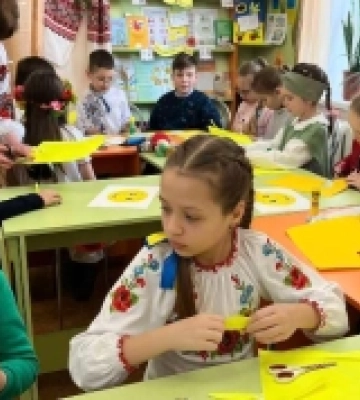 У Білгород-Дністровській Публічній бібліотеці долають стрес через творчість