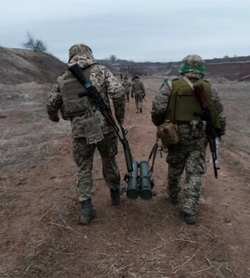 Чому Україні для перемоги потрібен цивільний контроль над армією