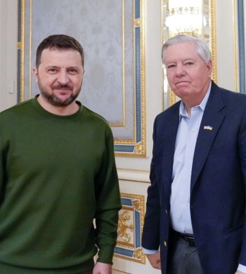 До Києва з візитом прибув сенатор США Ліндсі Грем