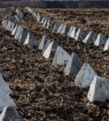 Майже 900 мільйонів гривень планують виділити на будівництво оборонних споруд на Херсонщині