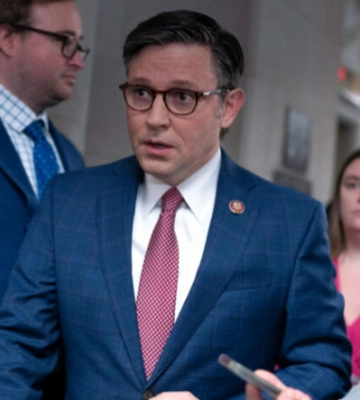 Лідер демократів у Палаті представників США закликав ухвалити законопроєкт із допомогою Україні до кінця наступного тижня