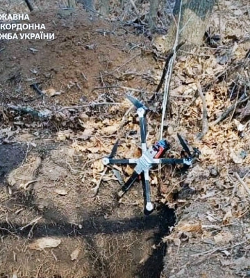 Харківські прикордонники «приземлили» шість російських дронів 