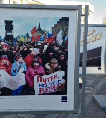 «Бунтующие» урны и «автобусные» голоса. Как в Крыму «выбирали» президента России