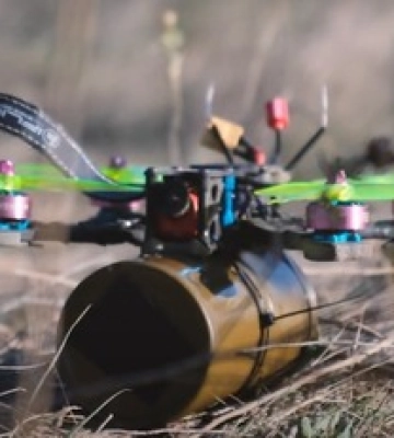 В Херсонской области мужчины пытались разобрать FPV – дрон: попытка завершилась трагично