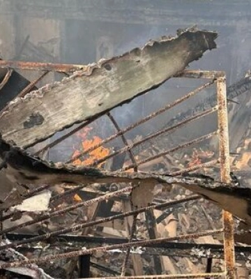 Росіяни обстріляли Очеретине на Донеччині, поранений чоловік