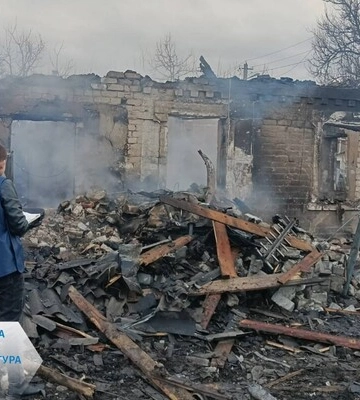 Росіяни вночі вдарили по Селидовому на Донеччині. Є поранені
