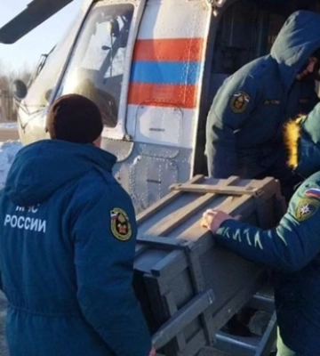 В РФ под завалами породы в руднике заблокировано 13 горняков