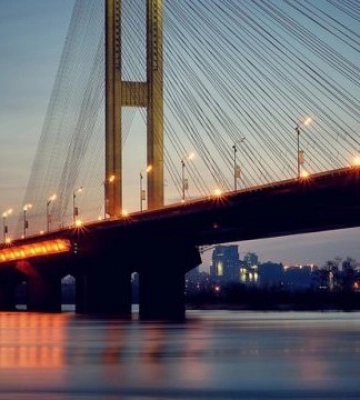 Переплатили 3,5 млн гривень під час ремонту мостів та розв&#039;язок у Києві: правоохоронці підозрюють посадовців