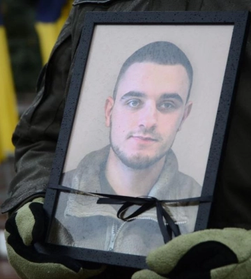 На перехресті у Рівному – затори: стоїть – Київська, Данила Галицького та Захисників Маріуполя (ВІДЕО)