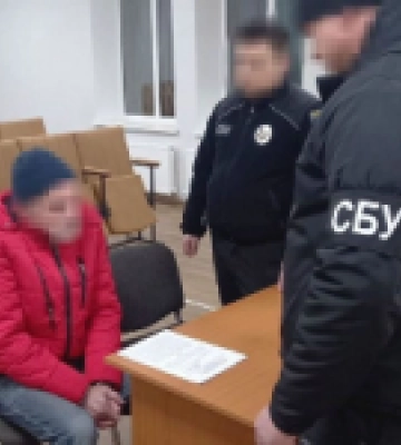 СБУ затримала поплічника рашистів, який стежив за бійцями ЗСУ та чергував на російських блокпостах під час боїв за Харків