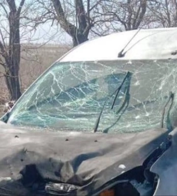 В Херсонской области оккупанты атаковали гражданский автомобиль с супругами