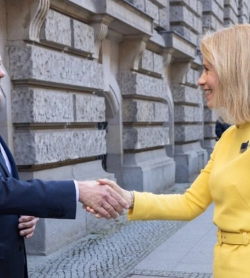 Прем'єр Естонії запропонувала Шольцу виділяти частину ВВП на військову підтримку України