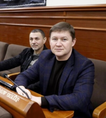 Экс-руководитель метро Киева Виктор Брагинский заключал договора с родственниками и знакомыми. Ущерб достигает миллионов