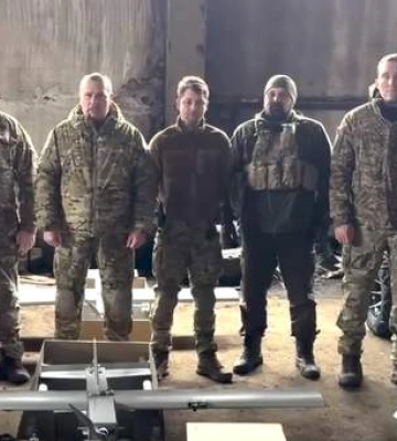 &quot;Українська команда&quot; доставила на передову першу партію великих дронів-літаків - Палатний