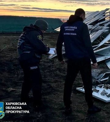 По Харківщині застосували ракету Х-59 та РСЗВ «Ураган»: поранено поліцейського, пошкоджено агропідприємство