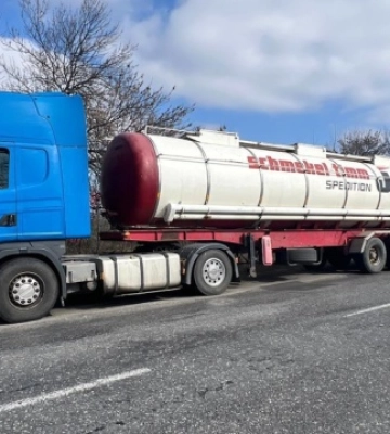 Задержаны воры, которые тысячами литров воровали нефть из трубопровода
