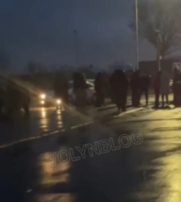 У лікарні померла жінка, яку збило авто у Луцьку на Дубнівській