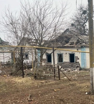 Росіяни вночі вдарили по Дніпропетровщині та поранили людей. Ціла родина в лікарні