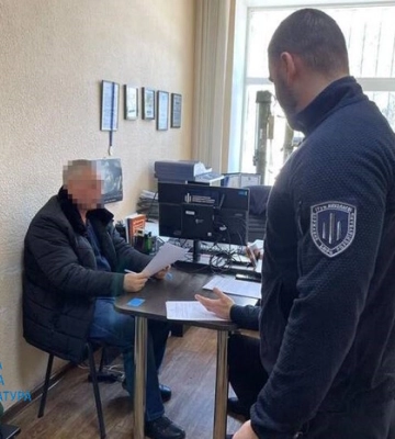 Збитки екології на 145 млн грн: викрито незаконну вирубку дерев у Нацпарку на Одещині (фото, відео)
