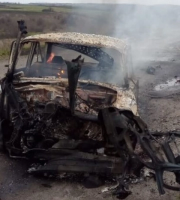 Окупанти атакували цивільні автомобілі на Херсонщині: двоє загиблих
