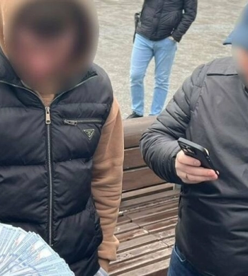 19-річний львів’янин обіцяв &quot;порішати&quot; виїзд за кордон військовозобов&#039;язаному