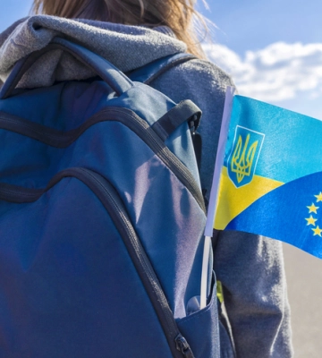 Скільки витрачають українці за кордоном?