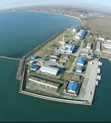 Росія намагається замаскувати свої літаки та кораблі від ударів ЗСУ, - британська розвідка