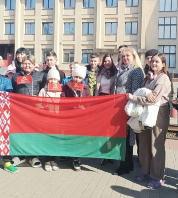 BelarusianHajun: у рб привезли дітей з ТОТ Херсонщини