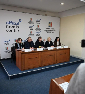 На Закарпатті обговорили доступне зубопротезування
