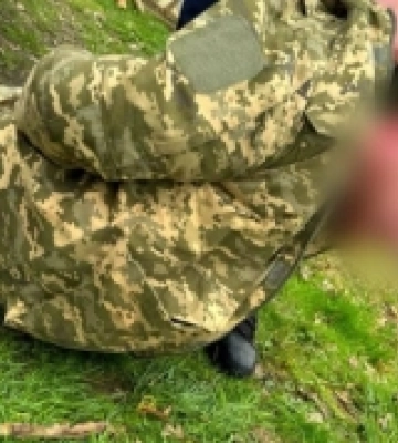 На Закарпатті військовослужбовці за 6500 тисяч доларів на човнах переправляли «ухилянтів»