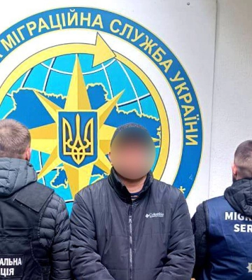 З Рівного видворять чеченця-нелегала