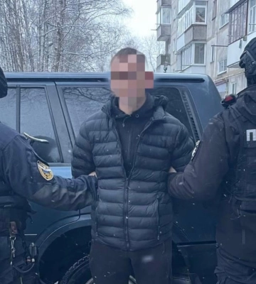 Затримали 11 паліїв, які працювали на замовлення у шести областях України