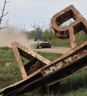 От взрыва обуглилась земля: в Попасной ликвидирован большой склад БК оккупантов. ВИДЕО